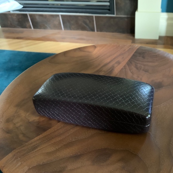 Authentic Cole Haan Womens Oval Sunglasses - Picture 9 of 9